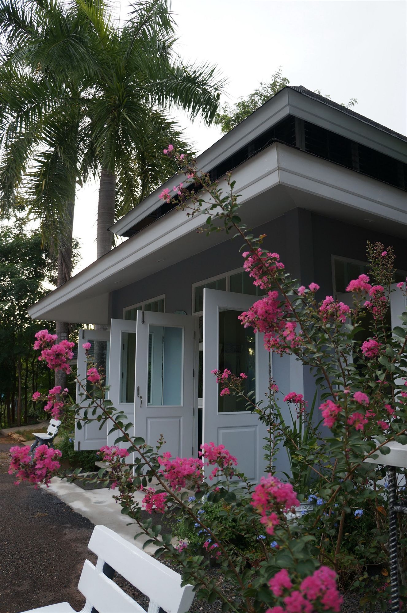 Фото A Little Villa