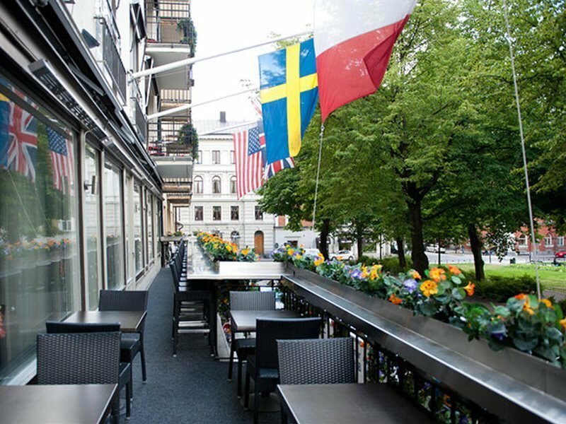 Фото Hotel Rival