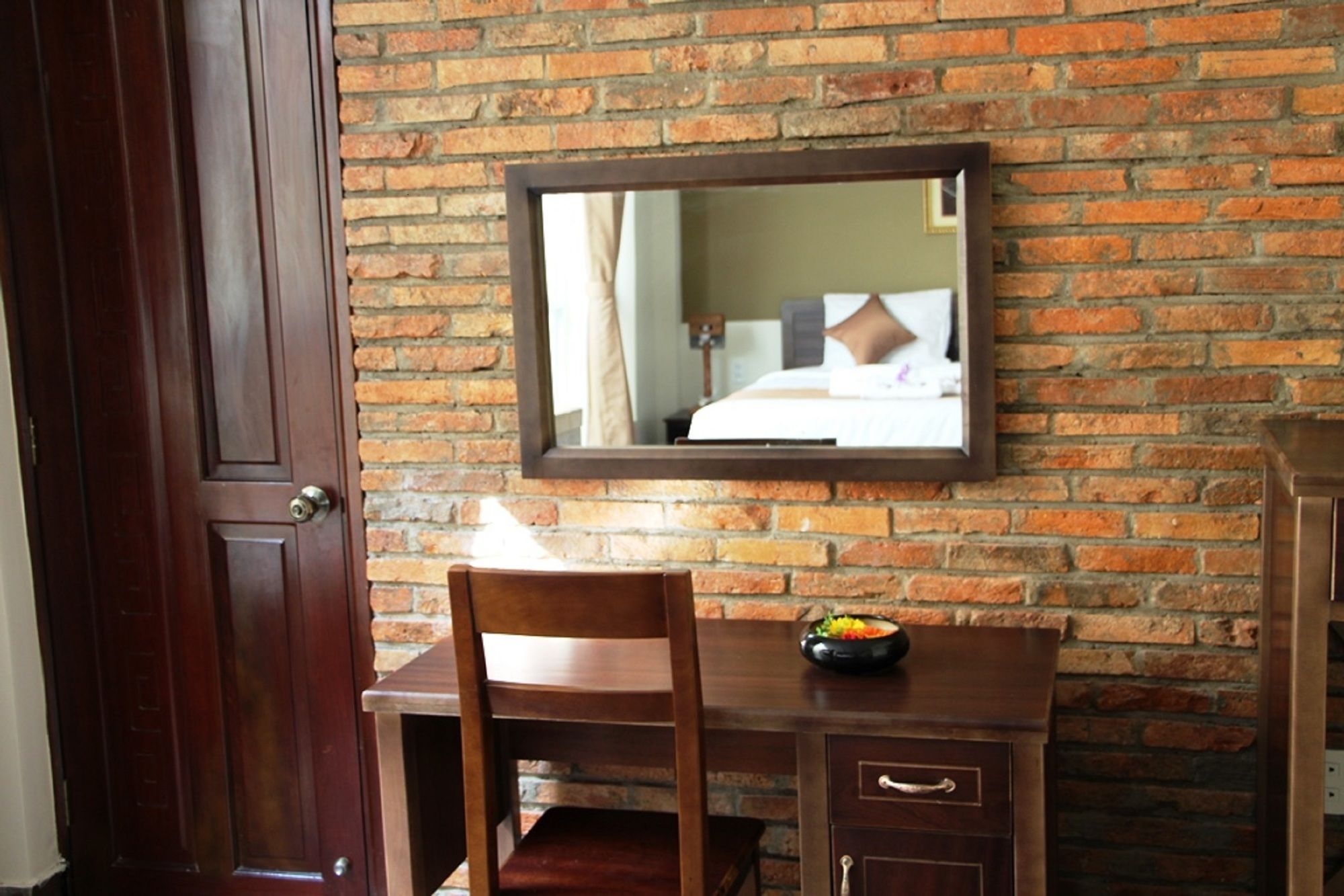 Фото Ananas Family Hotel