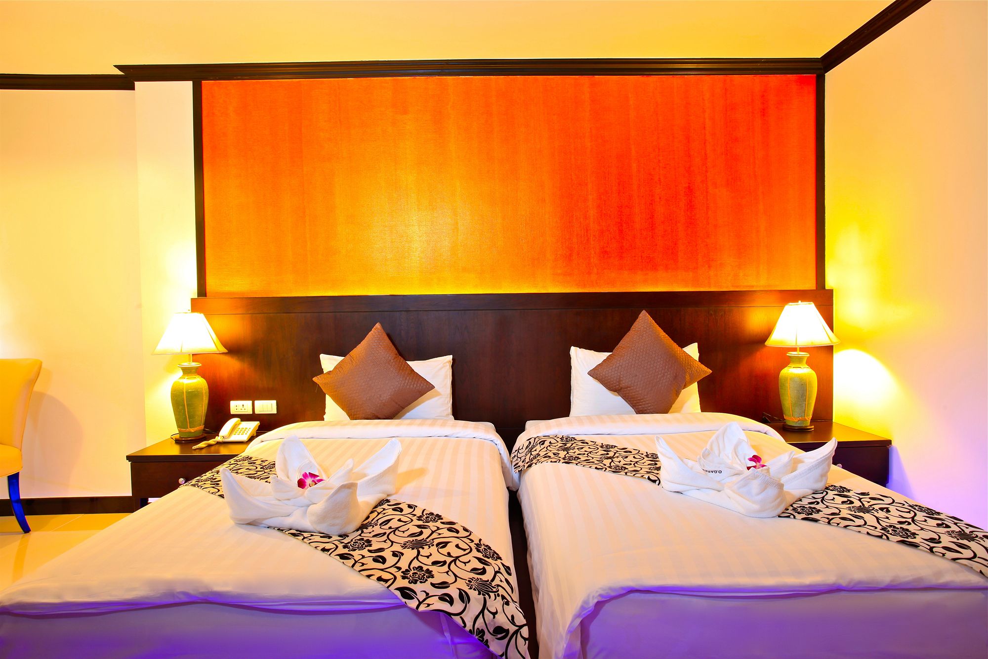 Фото Orchid Garden Hotel