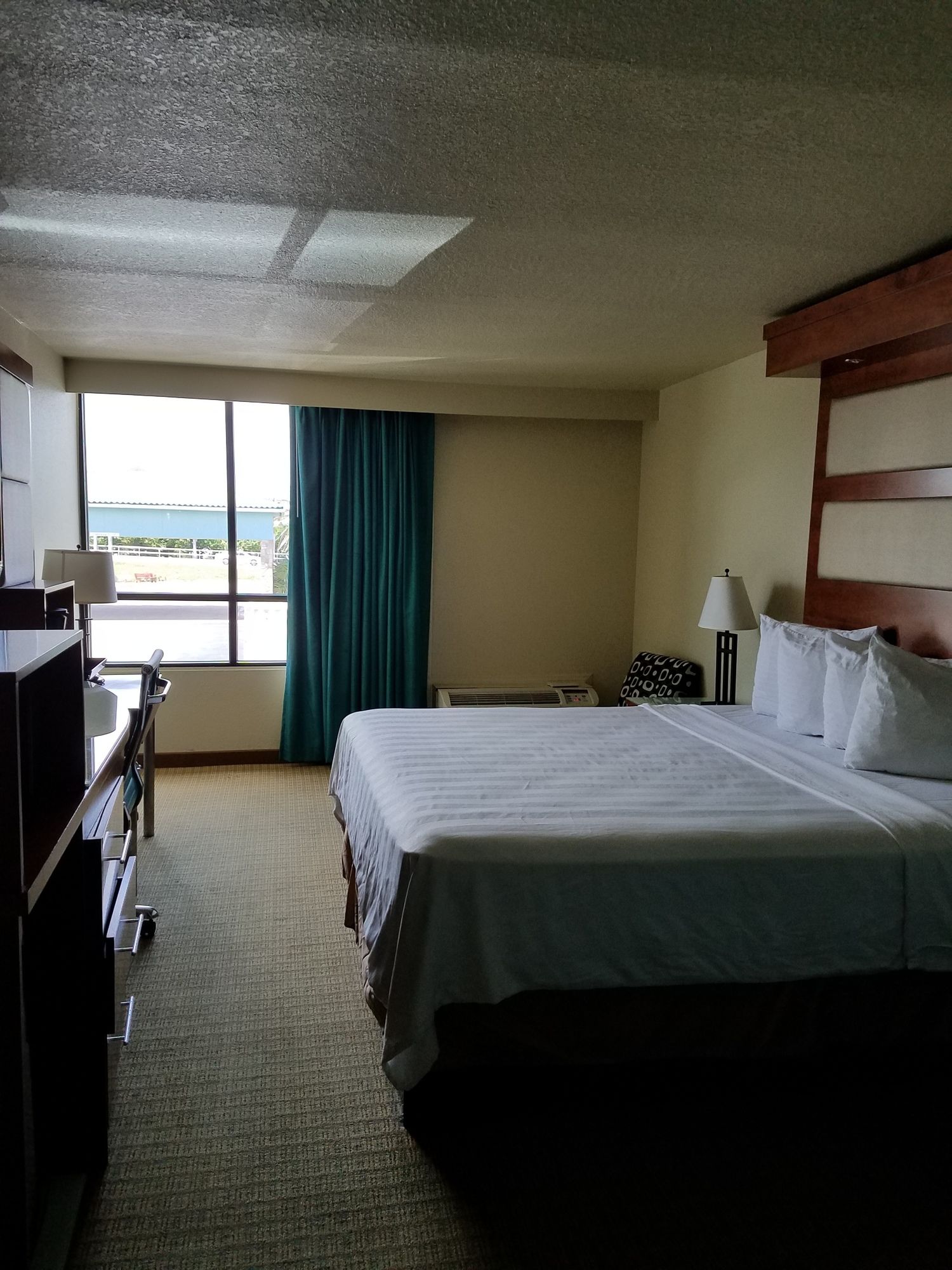 Фото Punta Gorda Waterfront Hotel and Suites