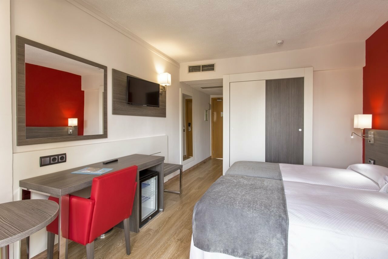 Фото Medplaya Hotel Riudor