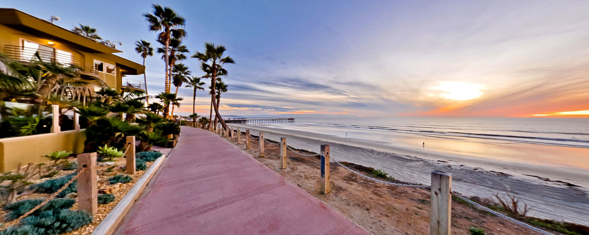 Фото Pacific Terrace Hotel