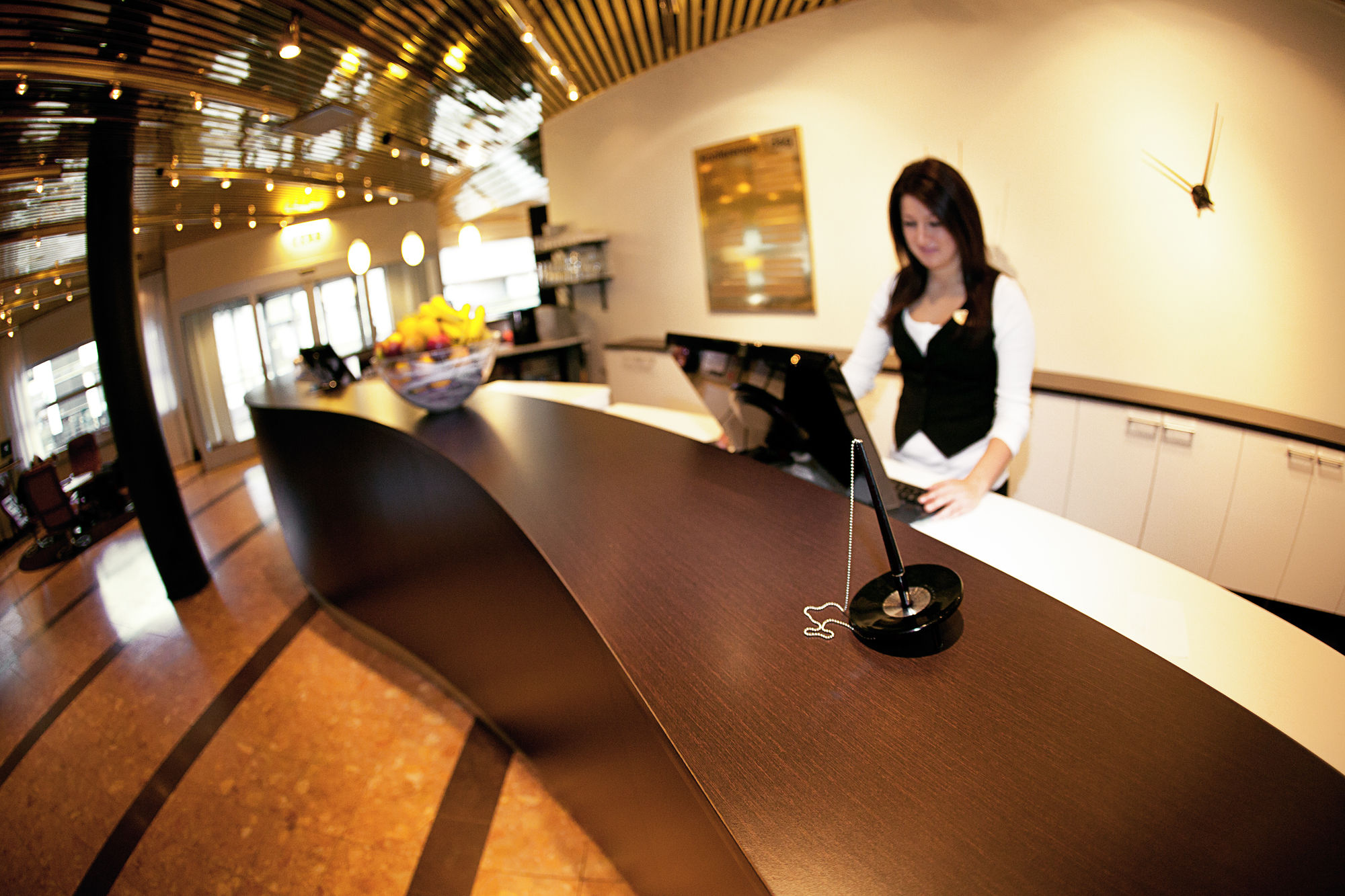 Фото Quality Hotel Royal Corner