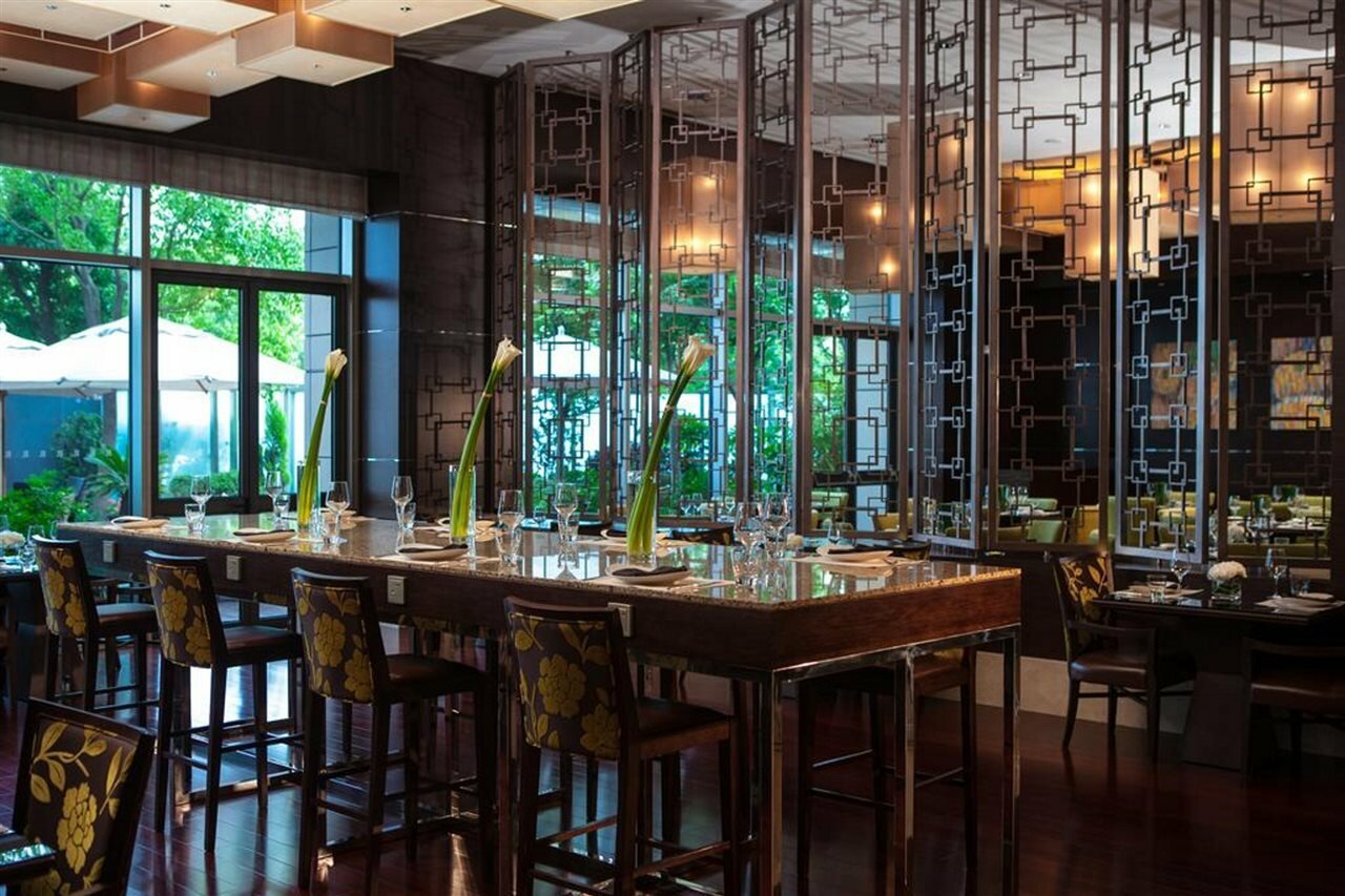 Фото Renaissance Shanghai Putuo Hotel