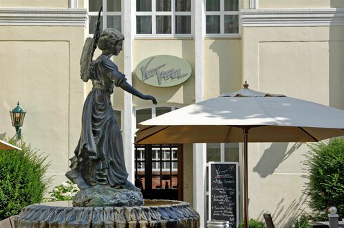 Внешний вид отеля Best Western Premier Parkhotel Engelsburg в Реклингхаузене, фото 3