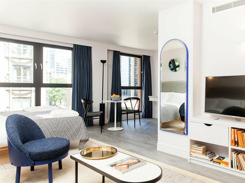 Фото Rockwell East