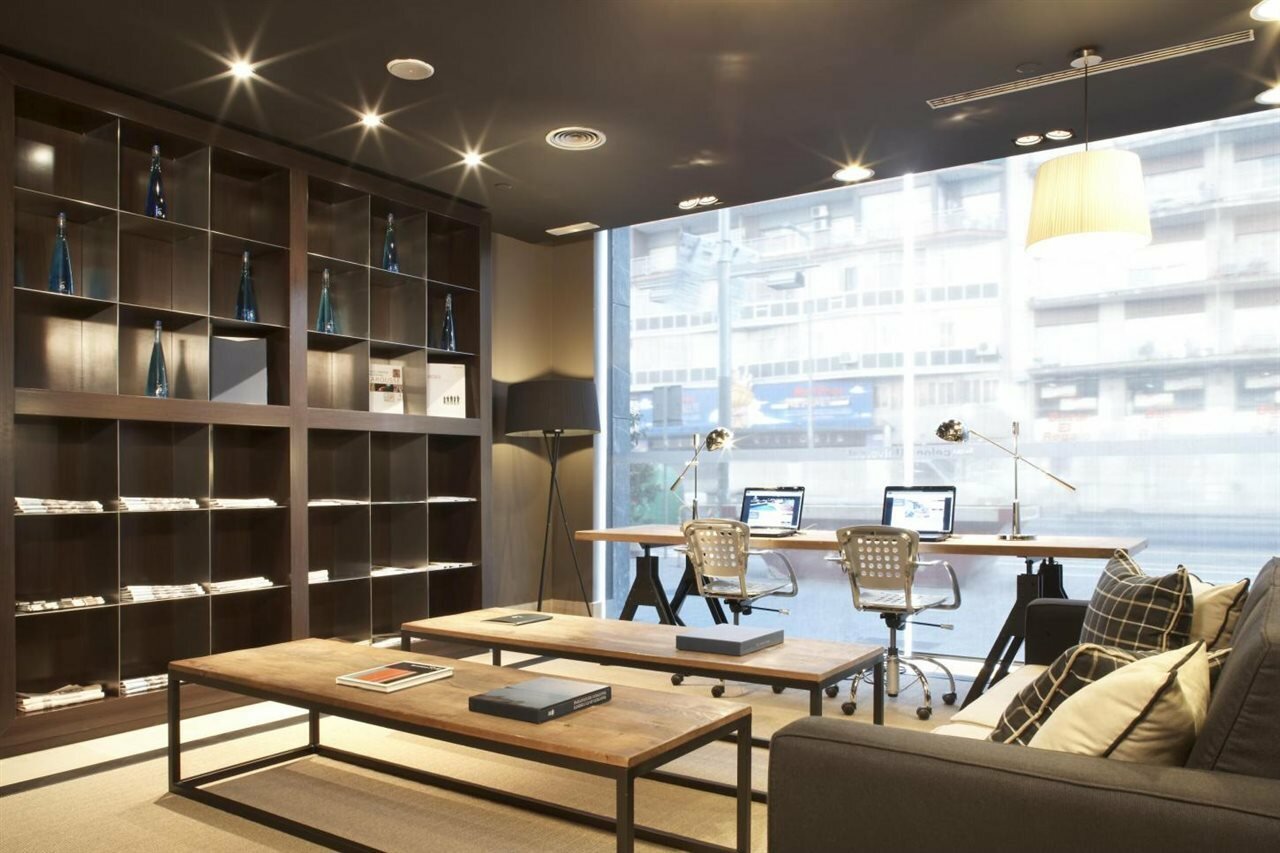 Фото Hotel Barcelona Universal