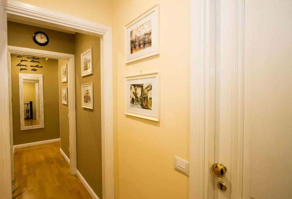 Фото Flann O'Brien Rooms