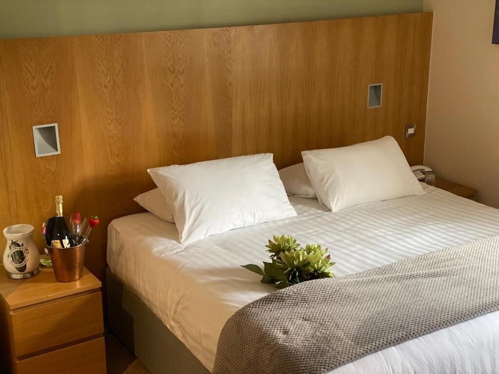 Фото Rooms at 1703