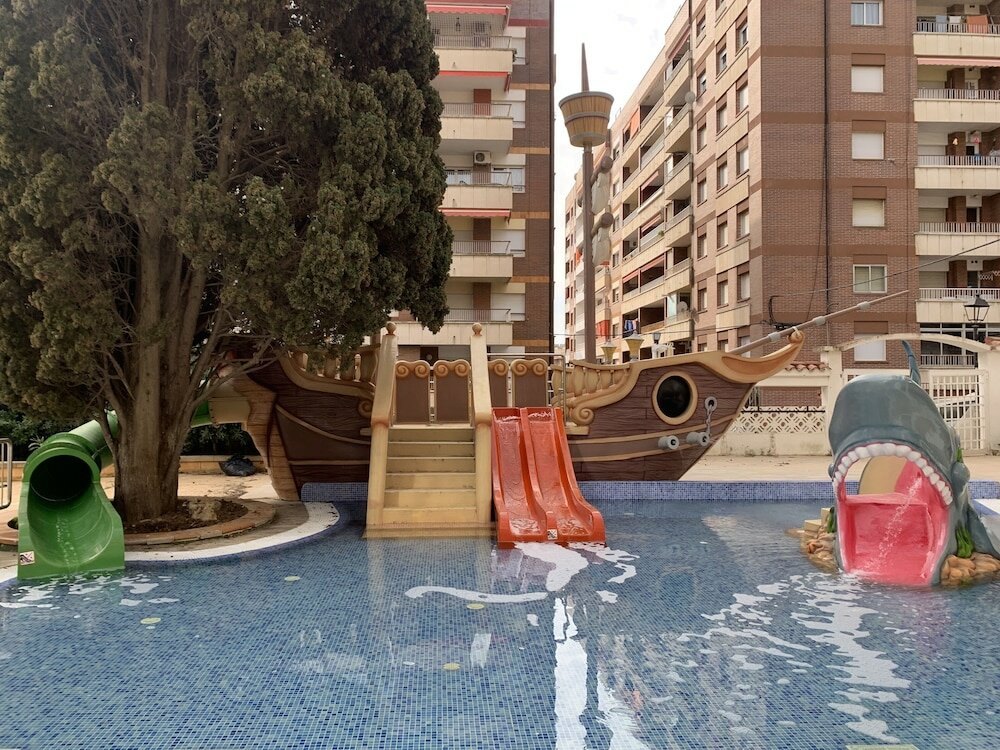 Фото Hotel Bon Repos