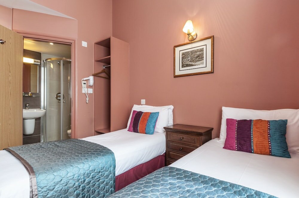 Фото Coronation Hotel