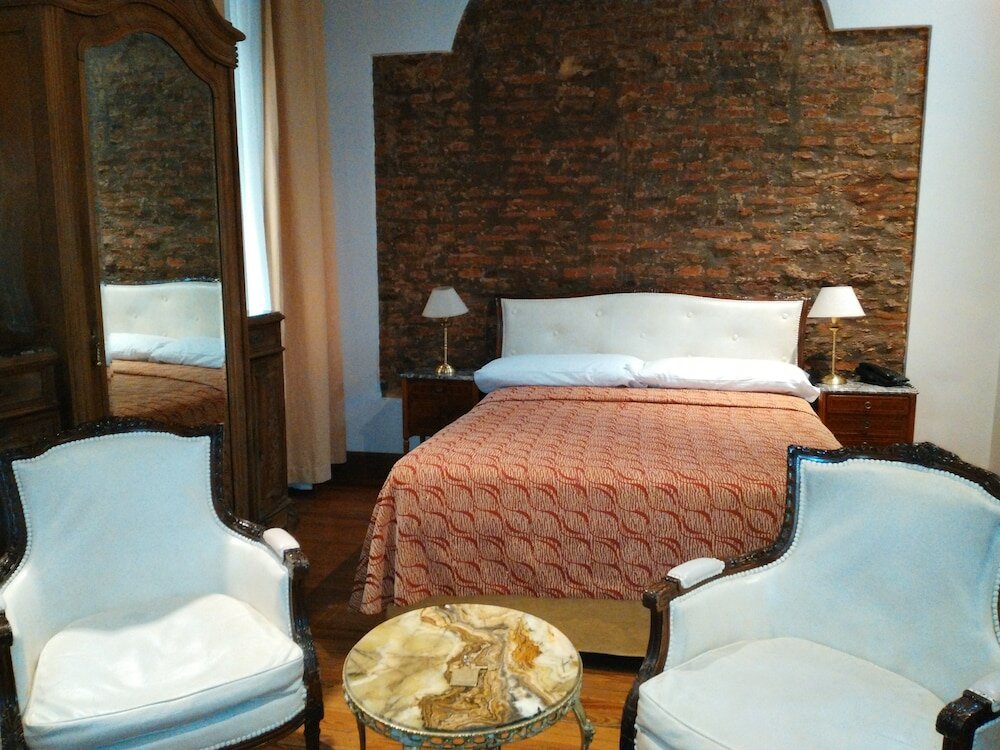 Фото Hotel AyB Internacional