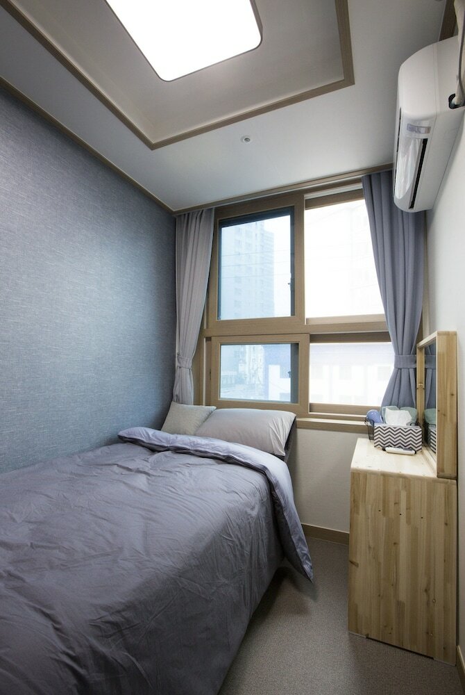 Фото 24guesthouse Sinchon