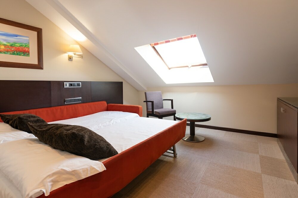 Фото Hotel San Juan de los Reyes