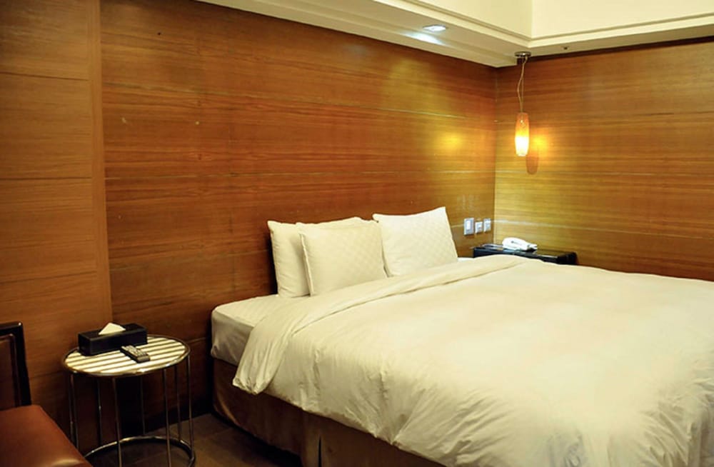 Фото Burgary Hotel