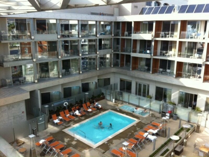 Фото Shore Hotel