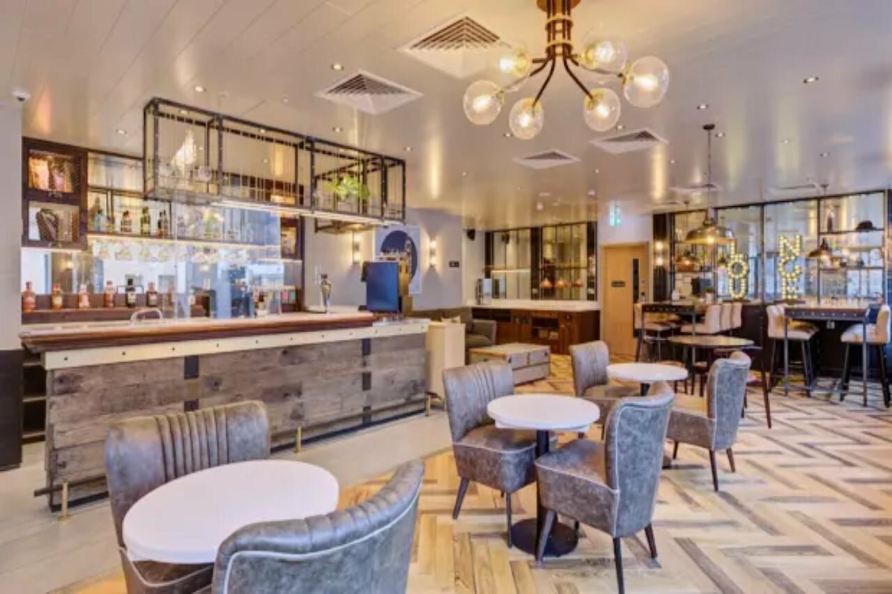 Фото London West Brompton