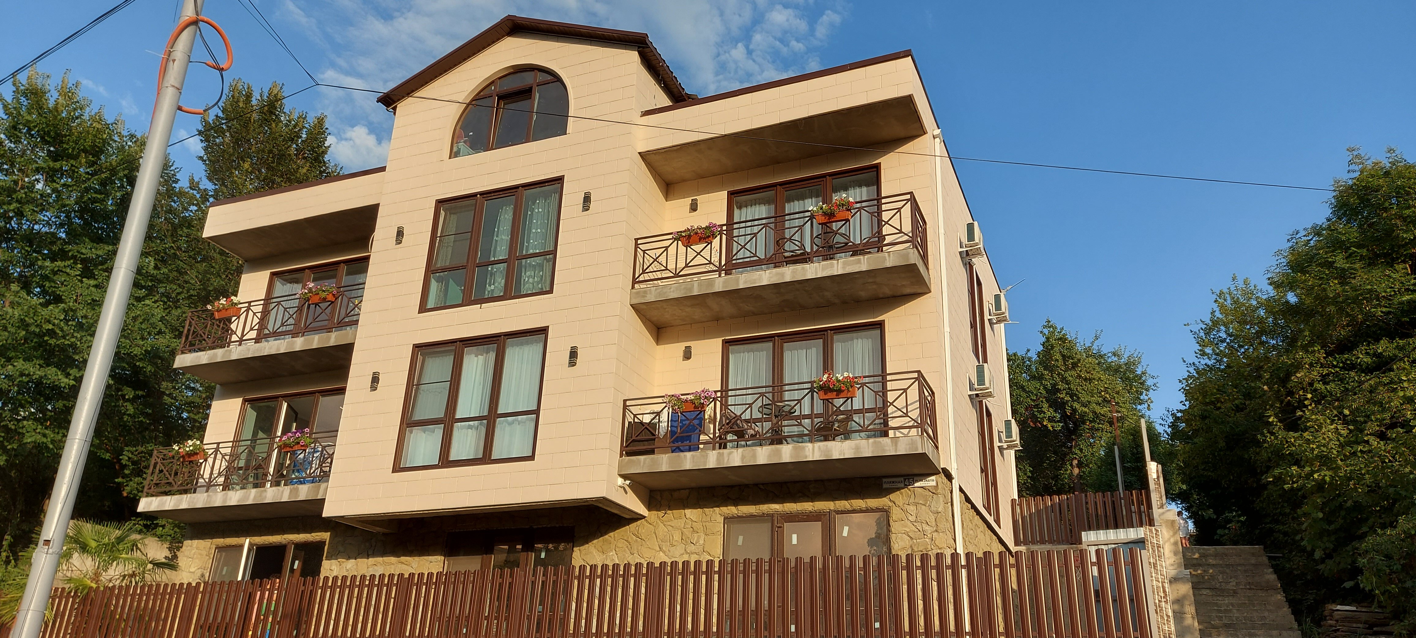 Фото отеля 3