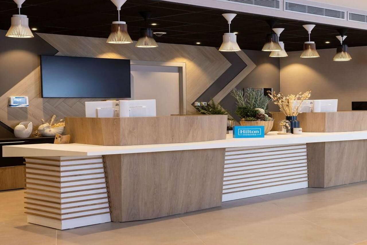 Фото Hilton Garden Inn Le Havre Centre