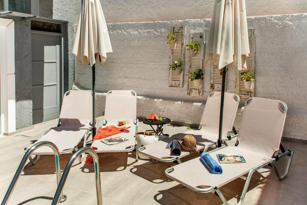 Фото Апартаменты Elychryson