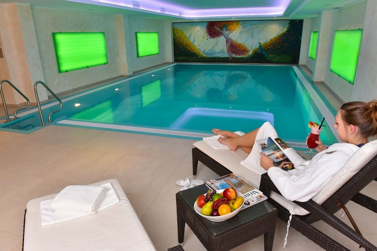 Фото Courtyard by Marriott Hamburg Airport