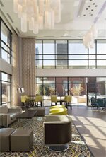 Фото Holiday Inn Express & Suites Oklahoma City Dwtn - Bricktown, an Ihg Hotel