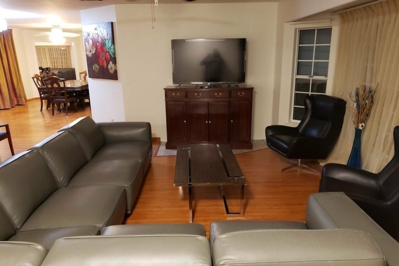 Фото Yosemite Embassy