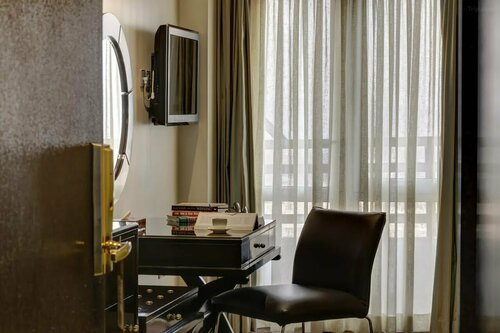 Гостиница Tehran Grand Hotel в Тегеране