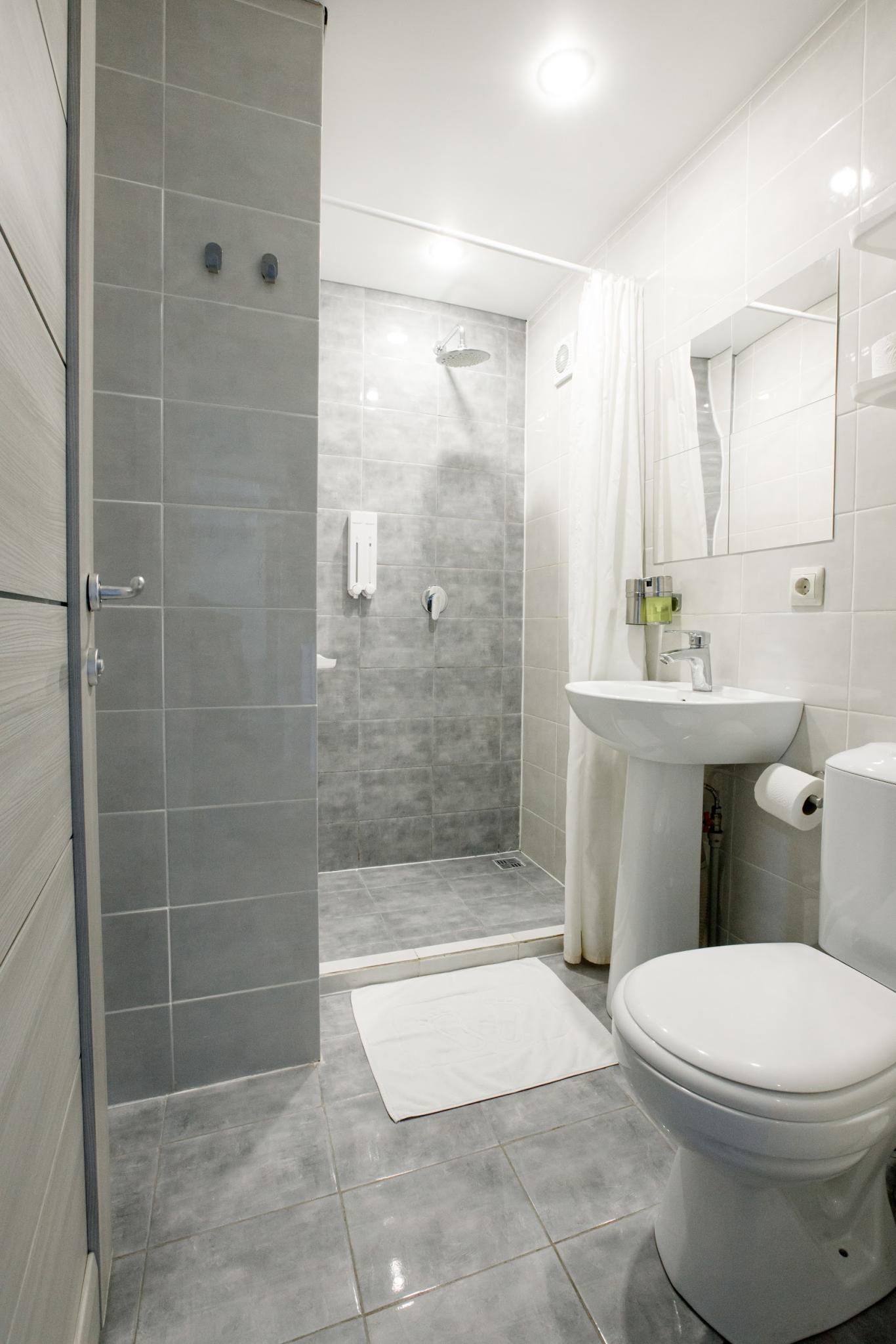 Фото Серый дом