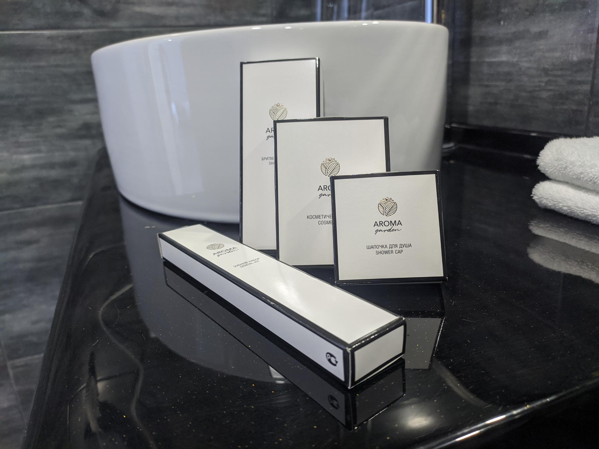 Фото Кромвель Вайт