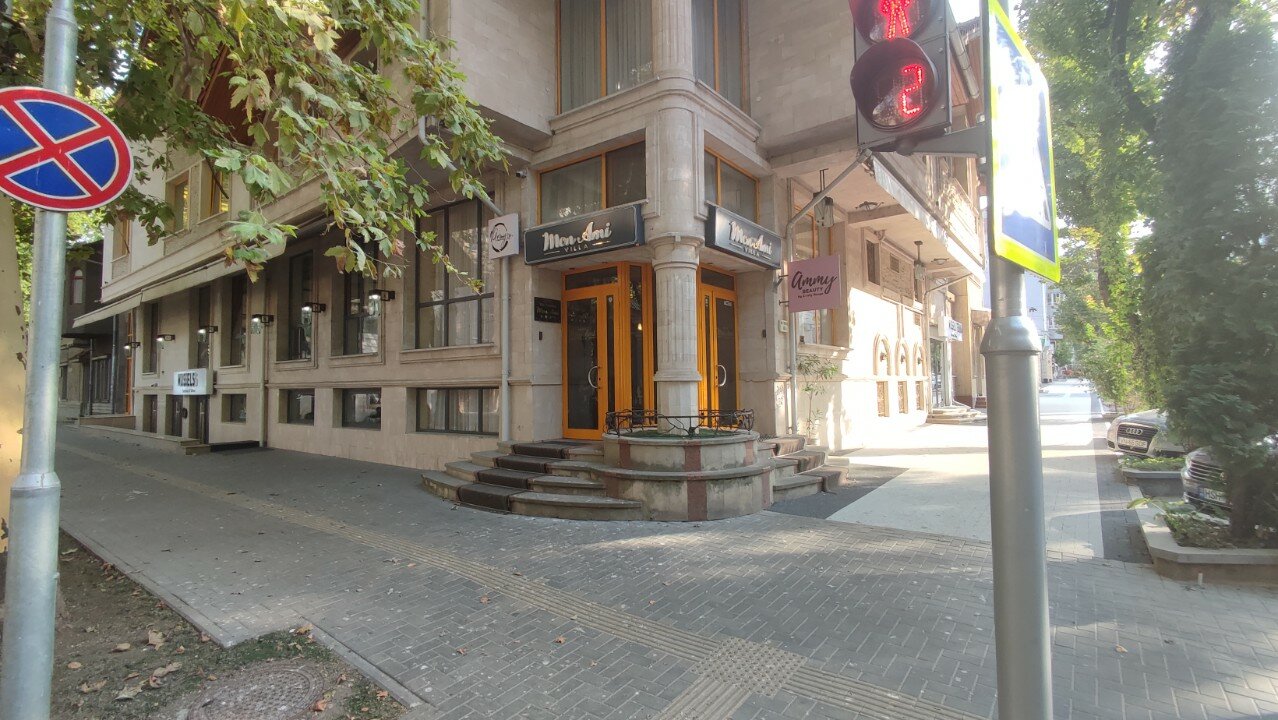 Фото Mon Ami Villa