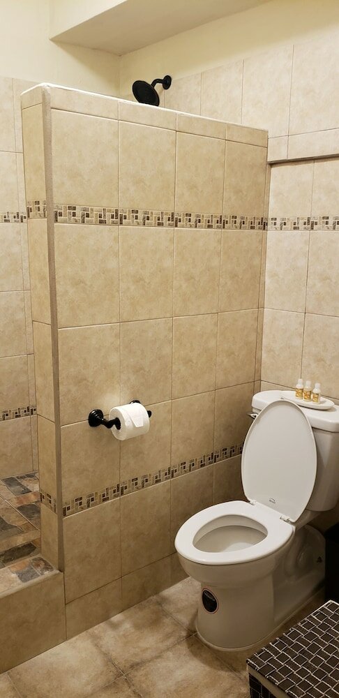 Фото Sir Angel's Guesthouse