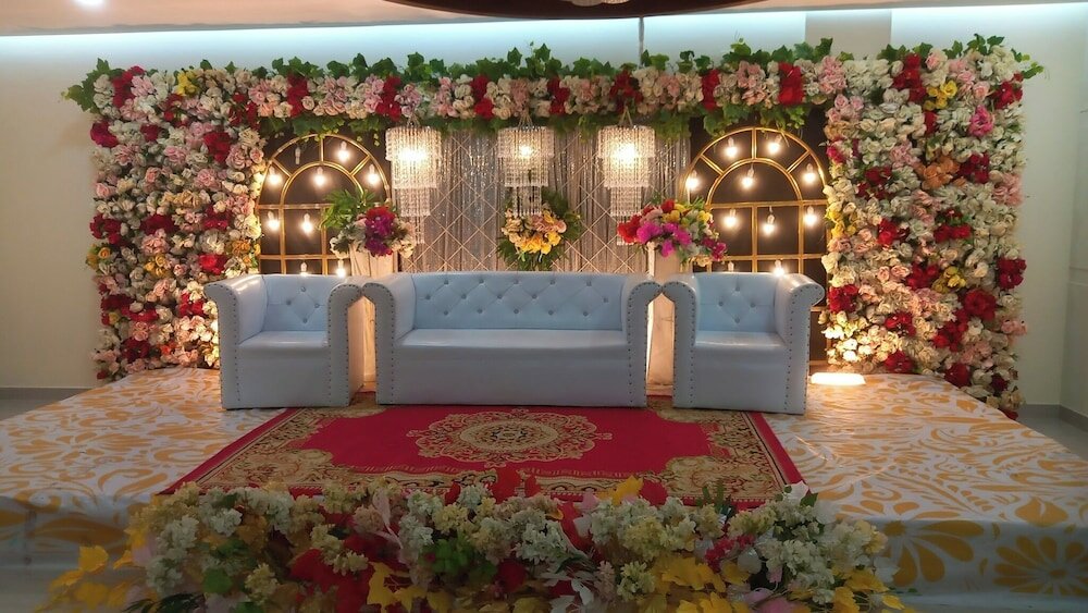 Фото Hotel Crystal Rose Sylhet