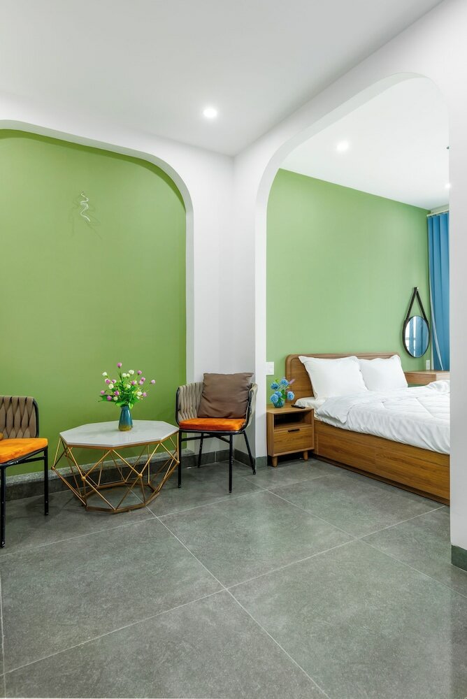 Фото Saluton Apartment