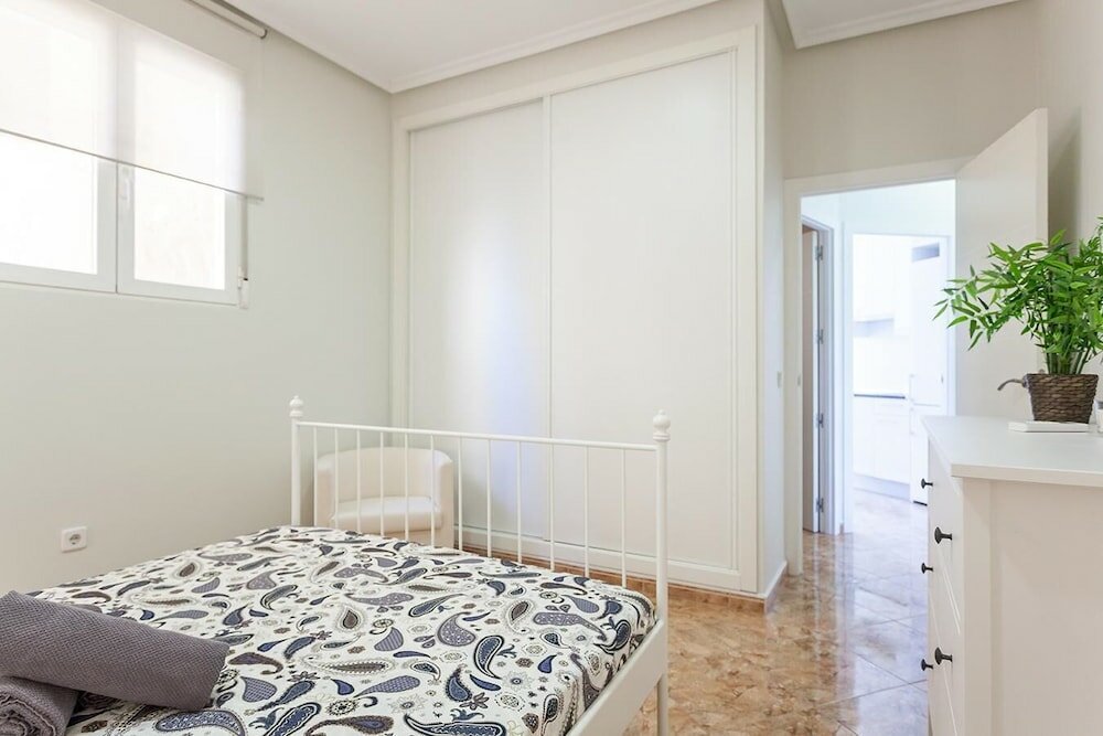 Фото Stunning Urban Apt. Historic District - Sol