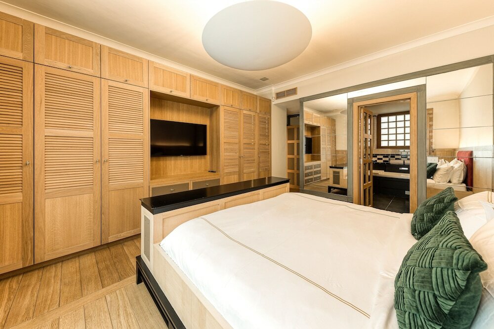 Фото City Luxury 3br Prime Location