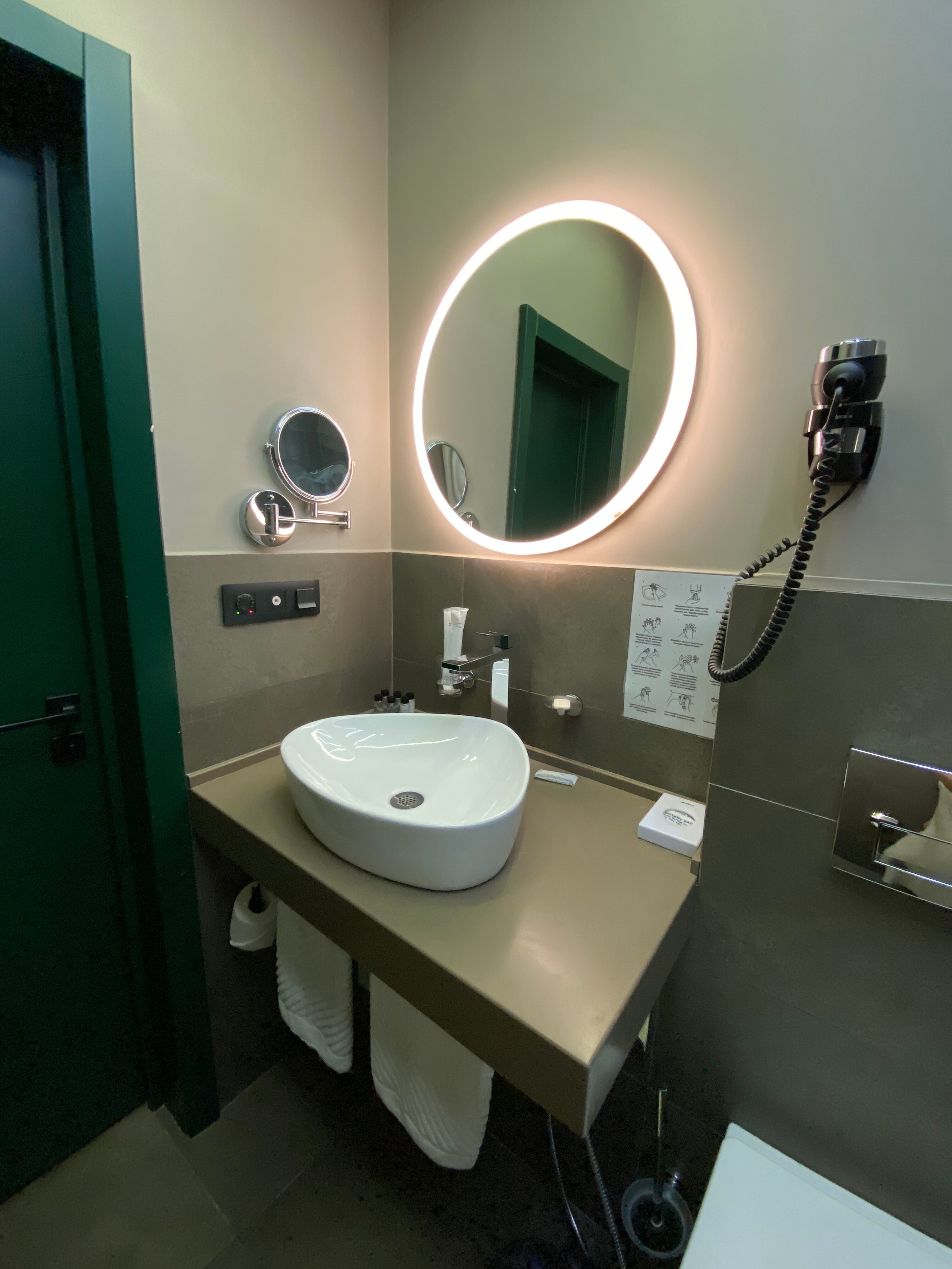 Фото Веллион Сухаревский