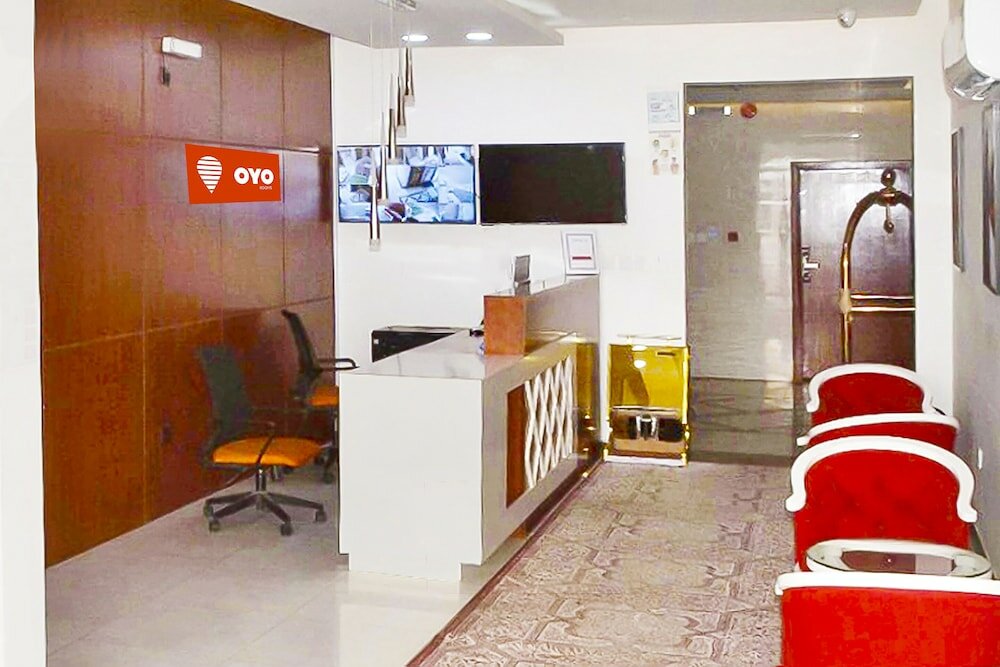 Фото Oyo 617 Rose Plaza Hotel