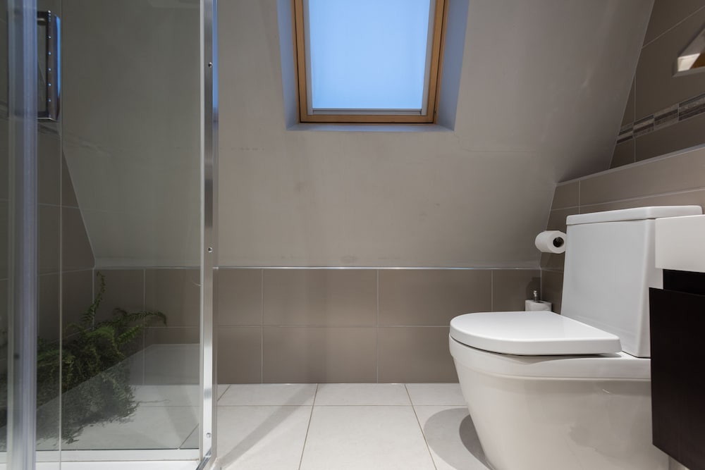 Фото The Escalier Mews - Stunning 3bdr Mews Home Flooded with Natural Light