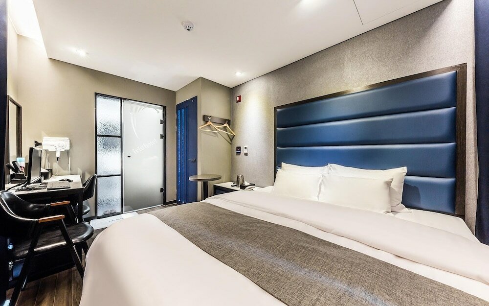 Фото Yeongdeungpo Iris