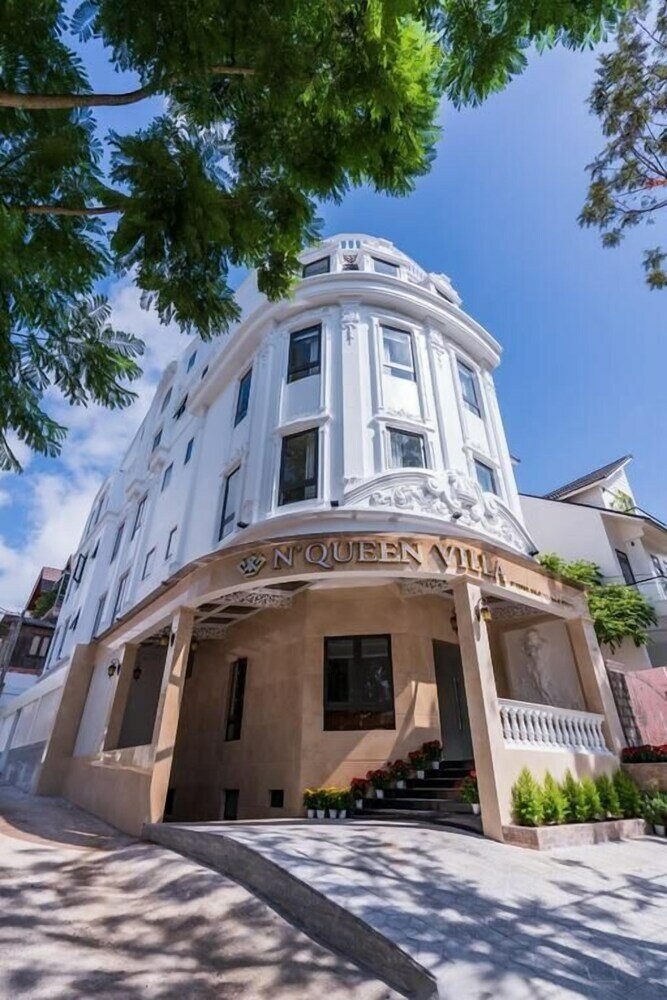 Фото N'Queen Villa