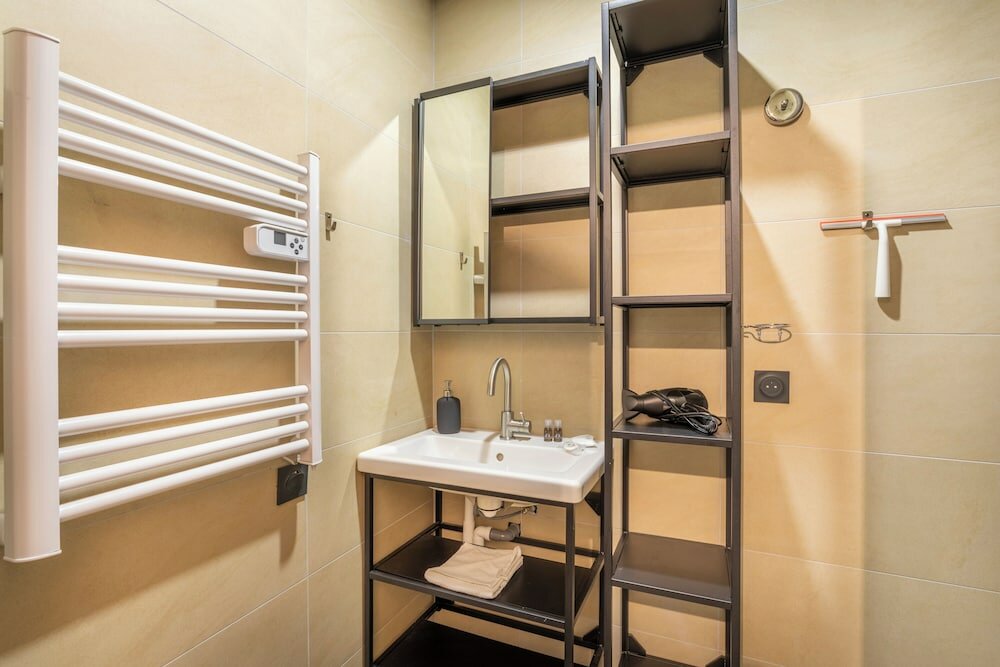 Фото Adira Résid'Marseille Vieux-Port