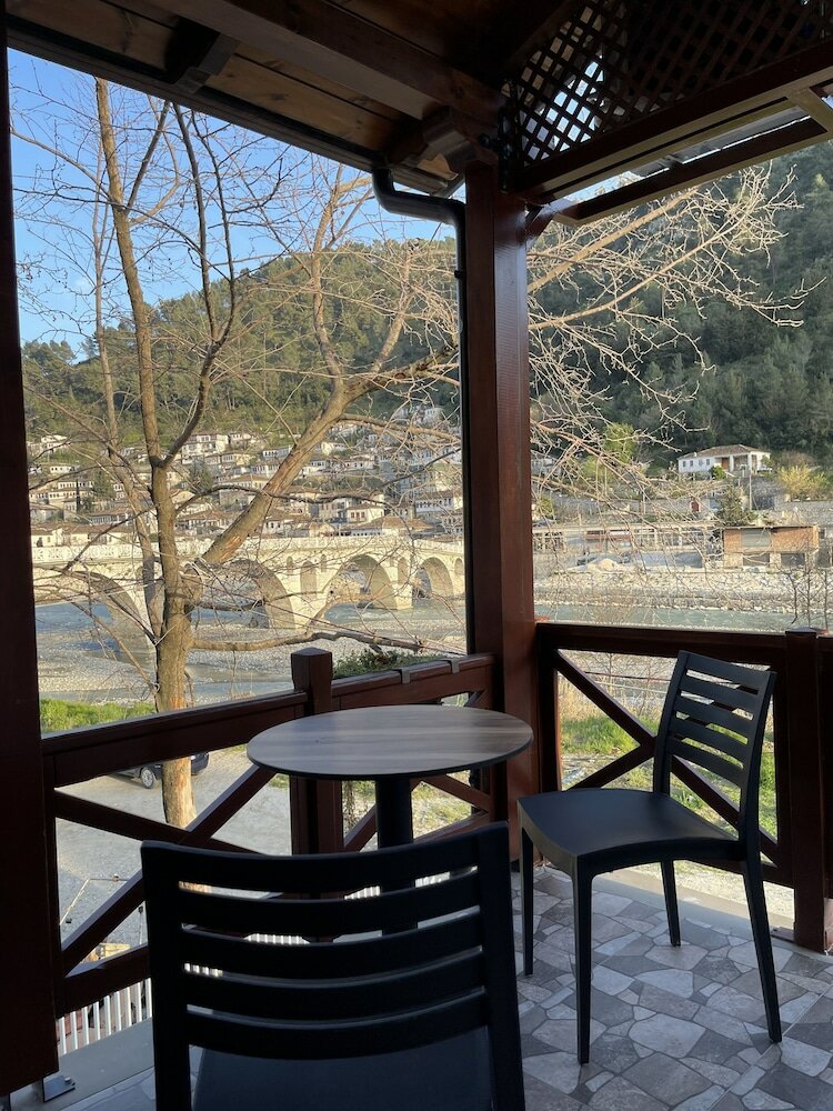 Фото Bujtina Apsus