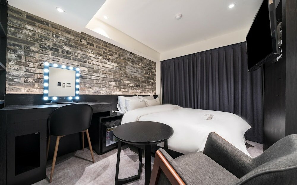 Фото Jongno Hotel Avenue 162