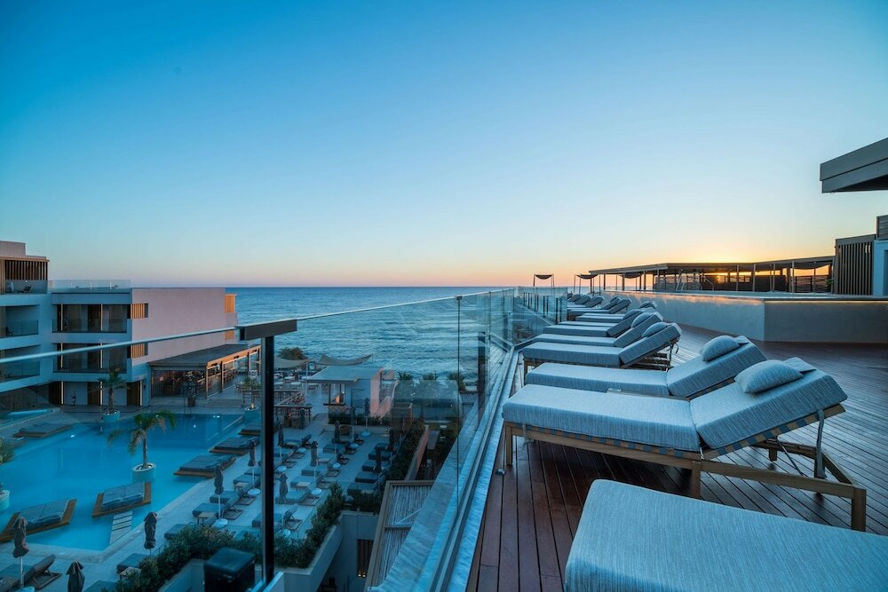 Фото Akasha Beach Hotel & SPA