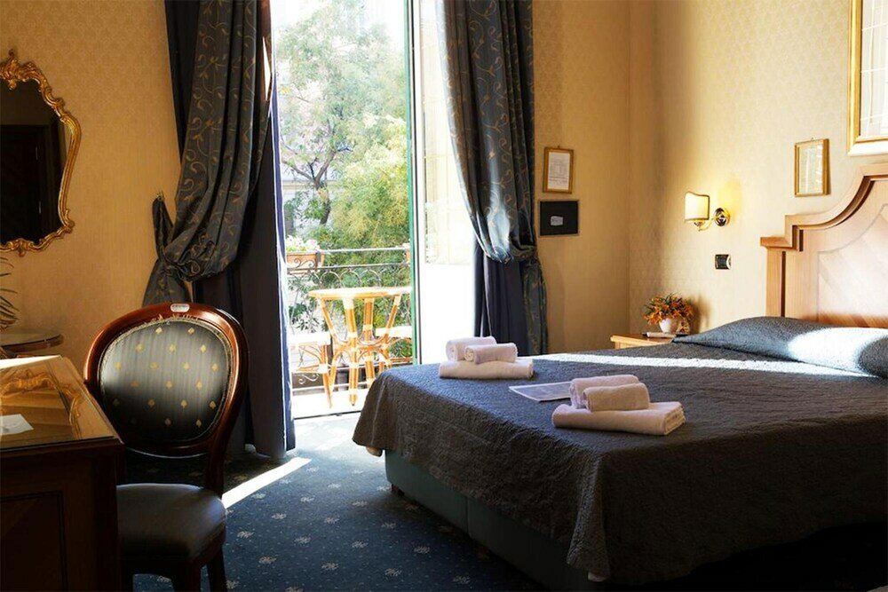 Фото Vatican Top Accommodation