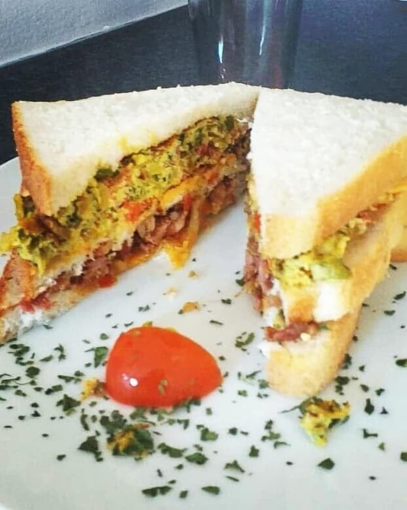 Фото Hillside Cottage Guest House