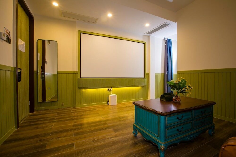 Фото Yuguo Hotel