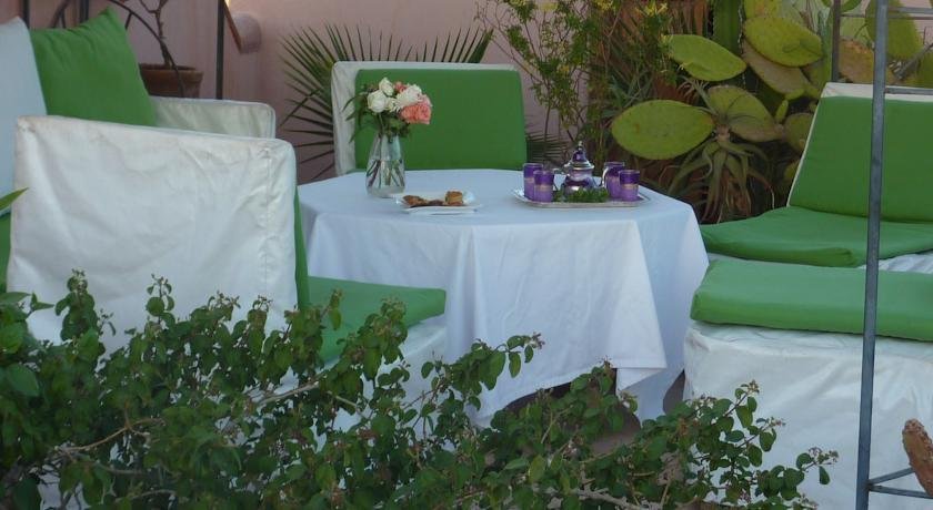 Фото Riad Hadika Maria